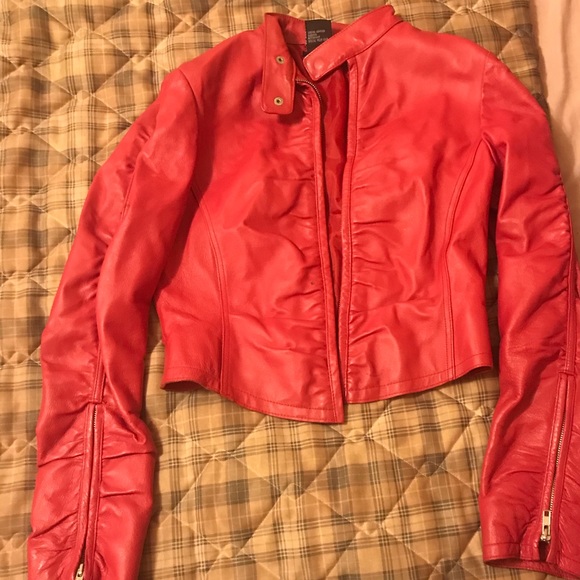 Red leather jacket - Picture 1 of 2